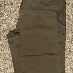 Slim Fit Gold School Chino - Men's Olive Green Pants 32x30 - Open to offers